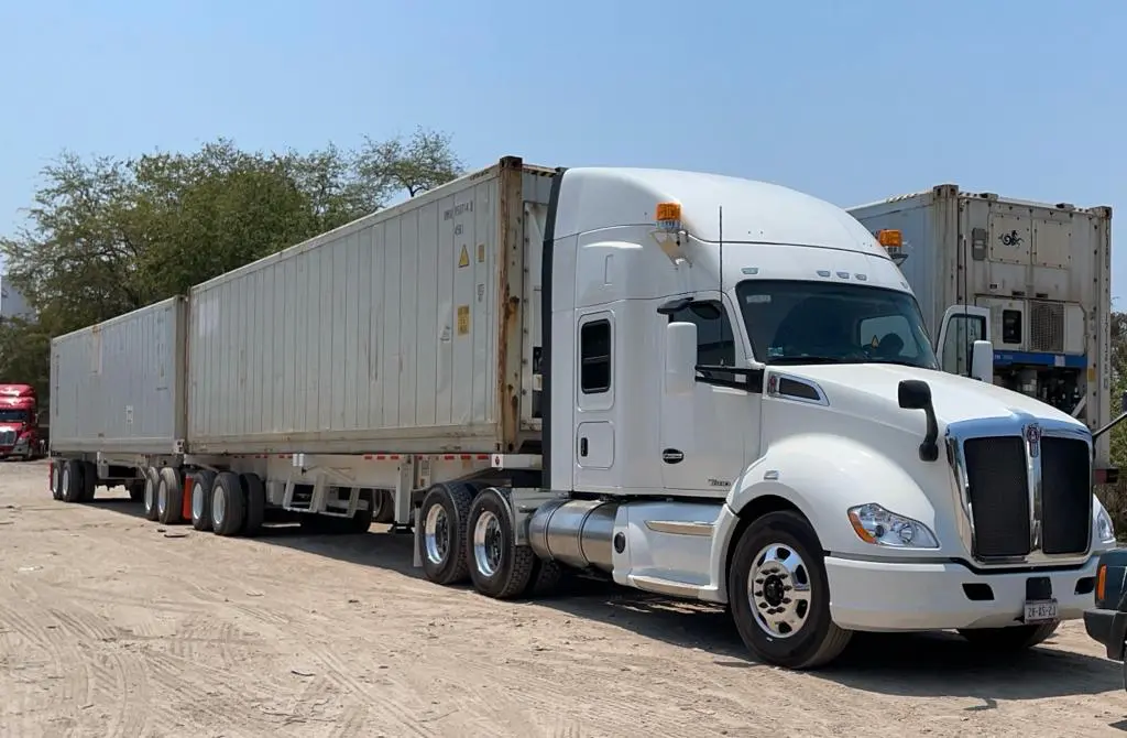 Traslado de contenedores en Queretaro